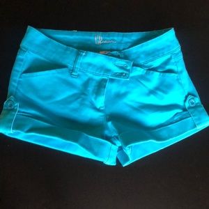 Stretchy jean shorts